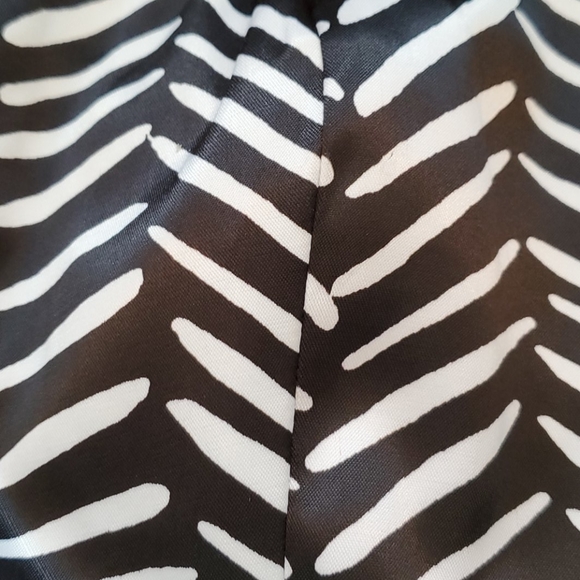 Nwot Bcbg strapless dress - Picture 7 of 7